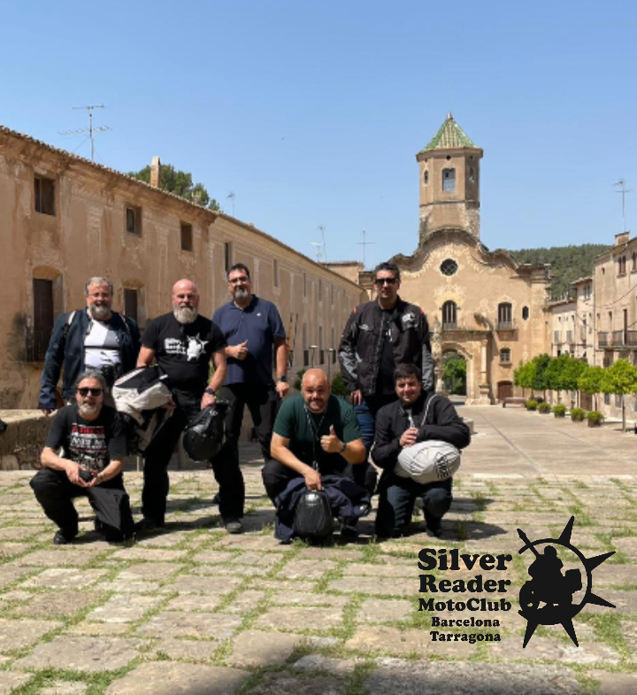 El Silver Reader MotoClub gana dos premios en La Leyenda continúa en su primera participación