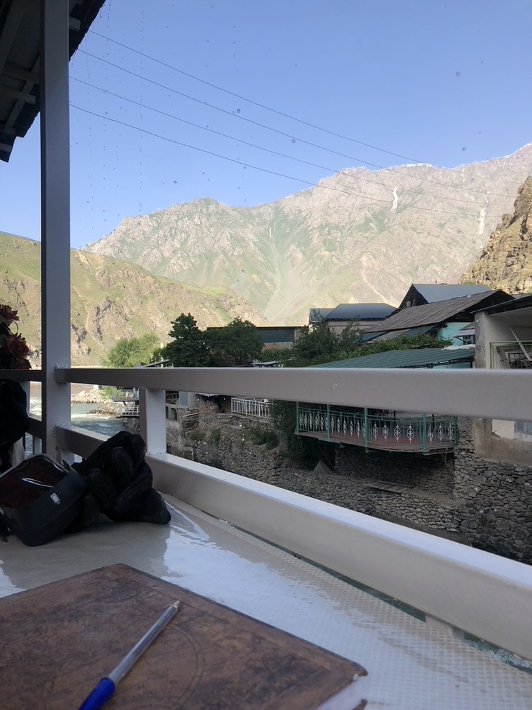 Destino Pamir Valley